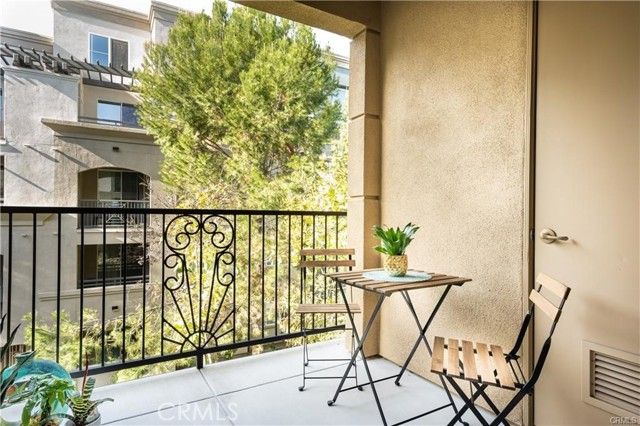 3311 Watermarke Place, Irvine, CA 92612