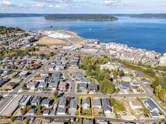 5128 N 49th Street, Ruston, WA 98407