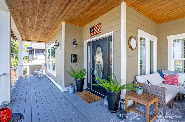 5128 N 49th Street, Ruston, WA 98407