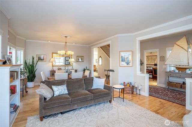 5128 N 49th Street, Ruston, WA 98407