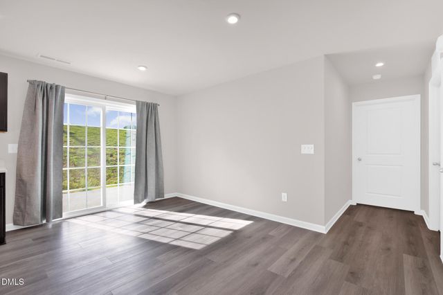 102 Fairfield Grove Court, Sanford, NC 27330