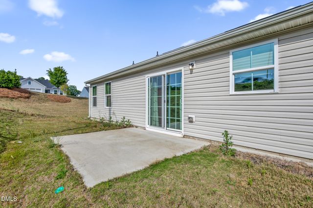 102 Fairfield Grove Court, Sanford, NC 27330