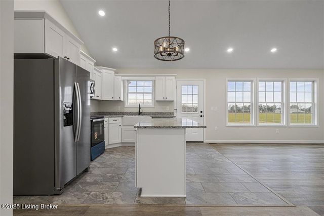 360 Blane Dr, Clarkson, KY 42726