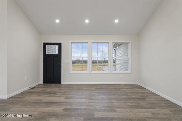 360 Blane Dr, Clarkson, KY 42726