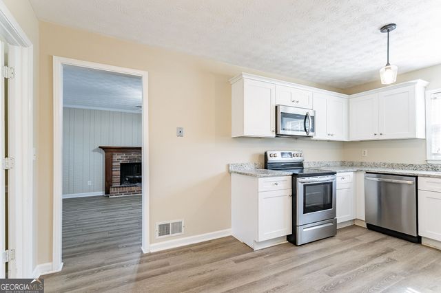 4641 Waterford Court, Atlanta, GA 30338