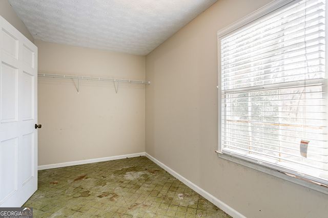 4641 Waterford Court, Atlanta, GA 30338