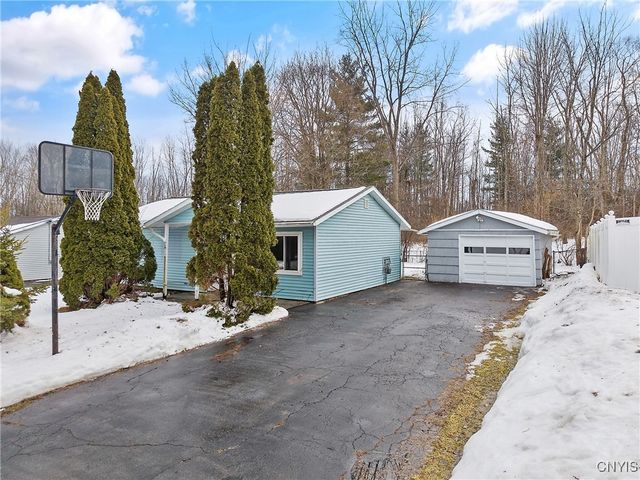 113 Baker Boulevard, Van Buren, NY 13209