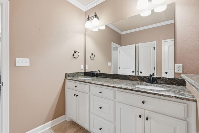 404 Creekside Cove, Bryant, AR 72022