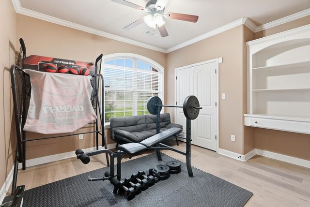 404 Creekside Cove, Bryant, AR 72022