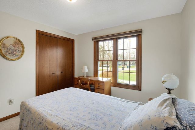 3095 Stony Point Road, Grand Island, NY 14072