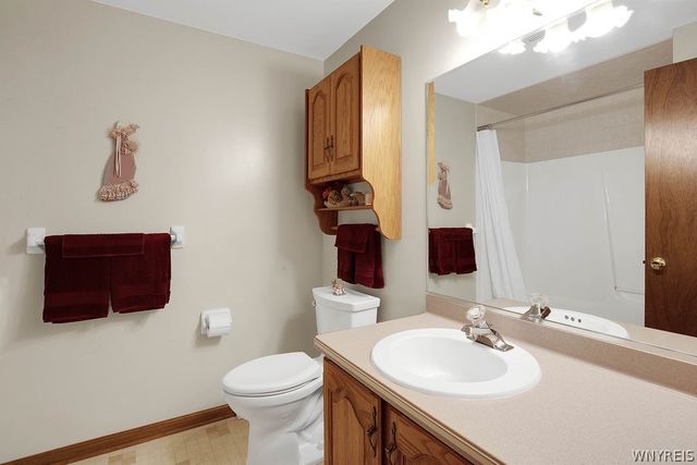 3095 Stony Point Road, Grand Island, NY 14072