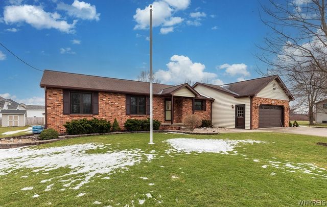 3095 Stony Point Road, Grand Island, NY 14072