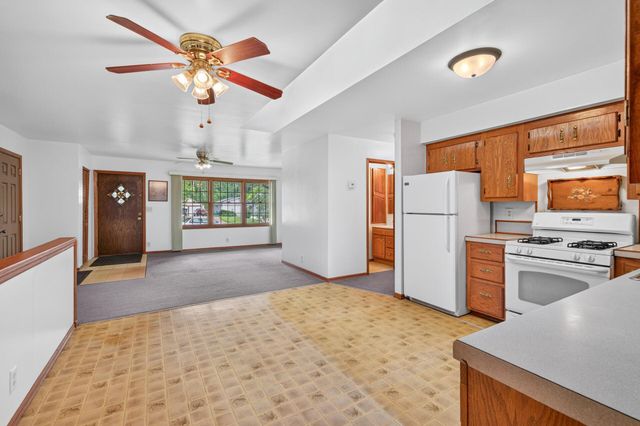 10138 Harriet Avenue S, Bloomington, MN 55420