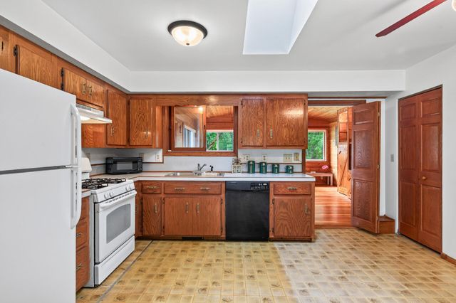 10138 Harriet Avenue S, Bloomington, MN 55420