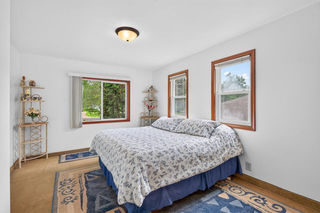 10138 Harriet Avenue S, Bloomington, MN 55420
