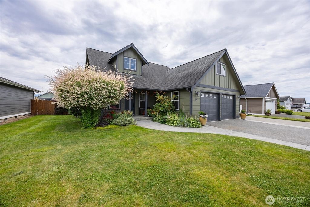 407 Westview Place, Nooksack, WA 98276