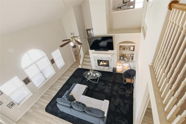 2135 Emerald Cove Drive, League City, TX 77573