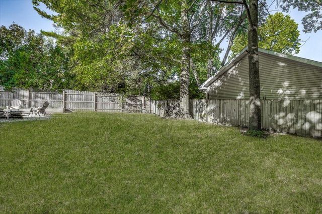 310 W Detroit Street, New Buffalo City, MI 49117