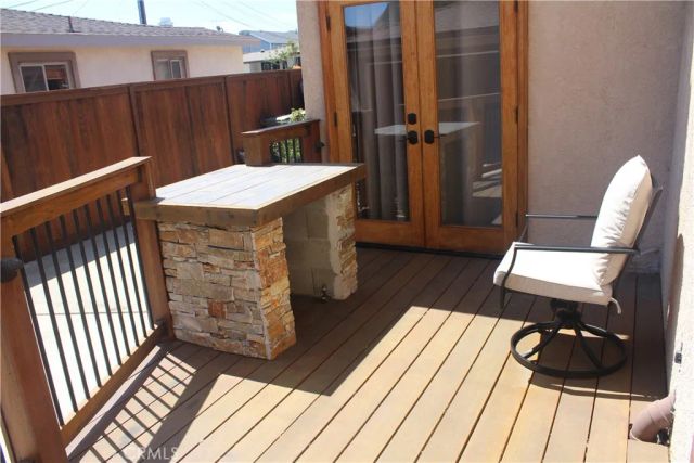 2007 Voorhees, Redondo Beach, CA 90278