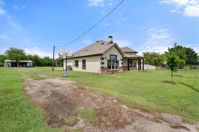 13921 Delta Drive, Venus, TX 76084