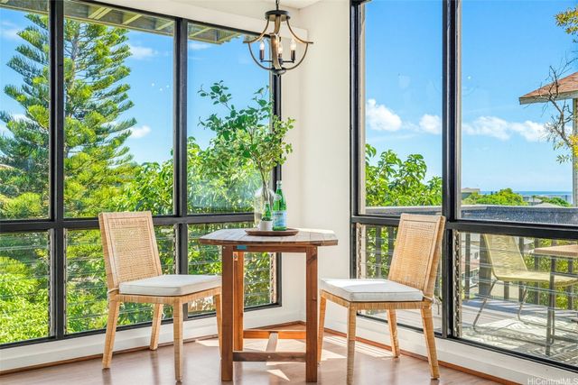 99-709 Hoio Street, Aiea, HI 96701