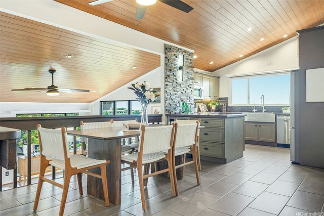 99-709 Hoio Street, Aiea, HI 96701
