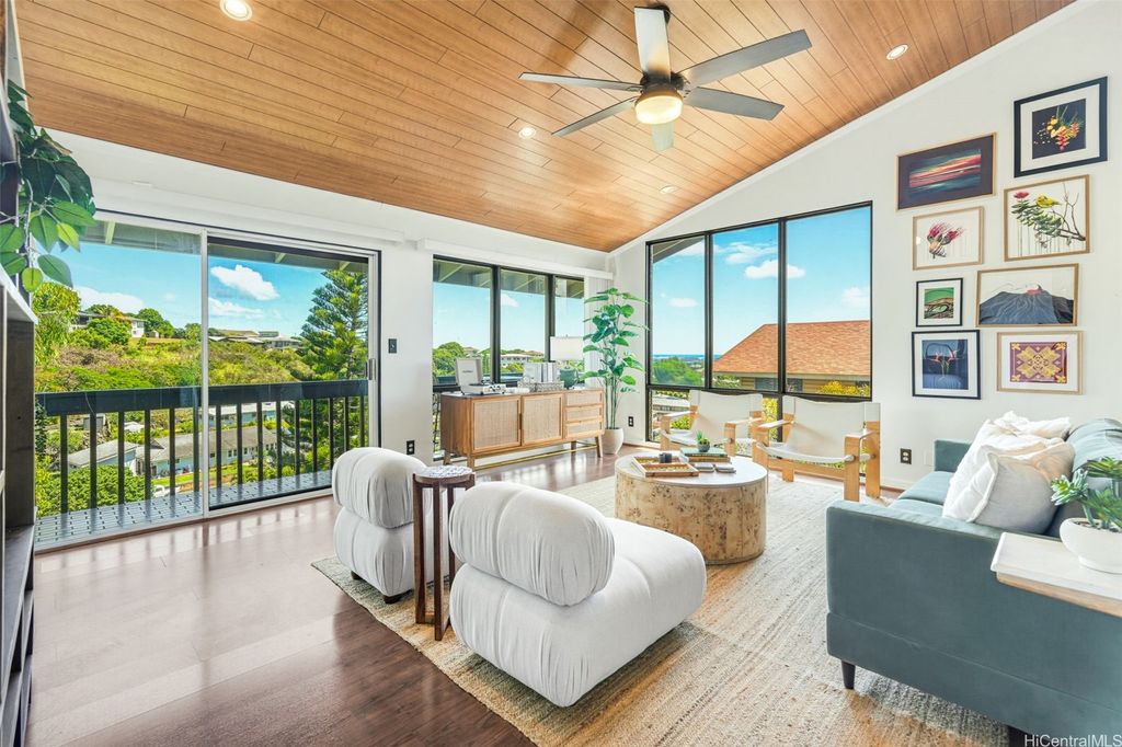 99-709 Hoio Street, Aiea, HI 96701