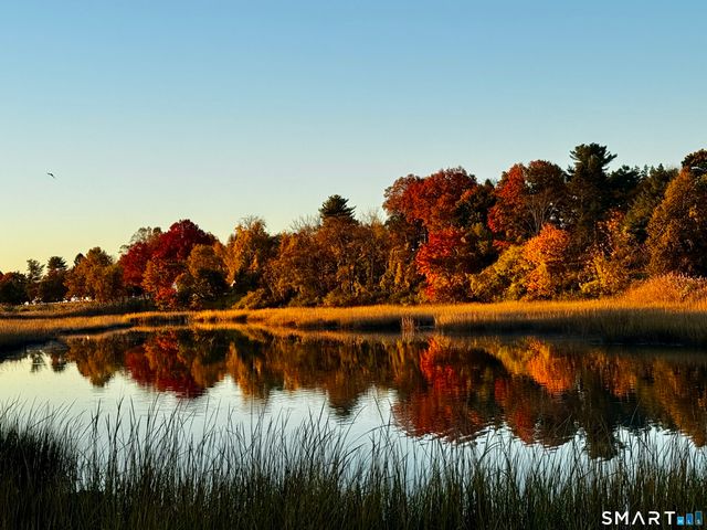 4 Sherwood Island Lane, Westport, CT 06880