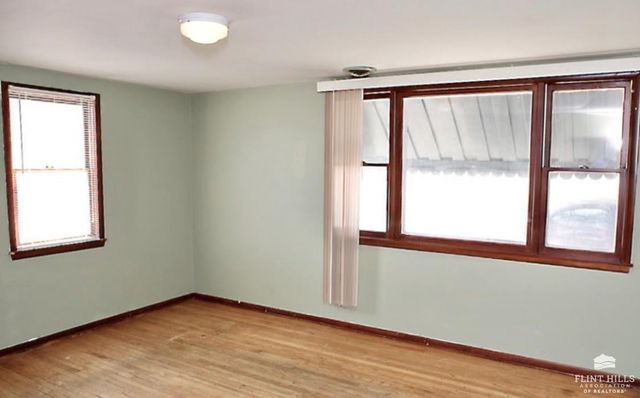 314 N 6th Street, Manhattan, KS 66502