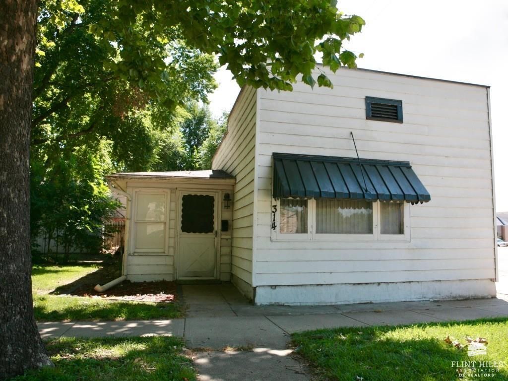 314 N 6th Street, Manhattan, KS 66502