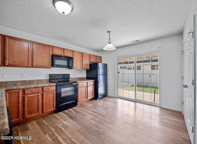 7009 Banister Loop, Jacksonville, NC 28546