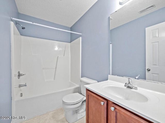 7009 Banister Loop, Jacksonville, NC 28546