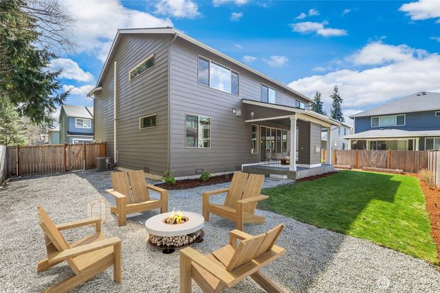 16823 124th Avenue Ct E, Puyallup, WA 98374