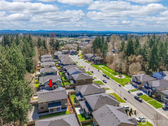 16823 124th Avenue Ct E, Puyallup, WA 98374