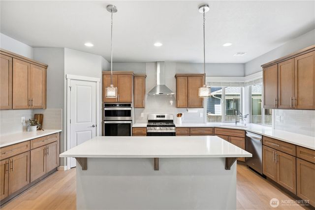 16823 124th Avenue Ct E, Puyallup, WA 98374