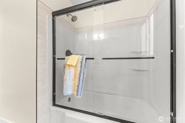 1229 Broadway Ave, Bremerton, WA 98337