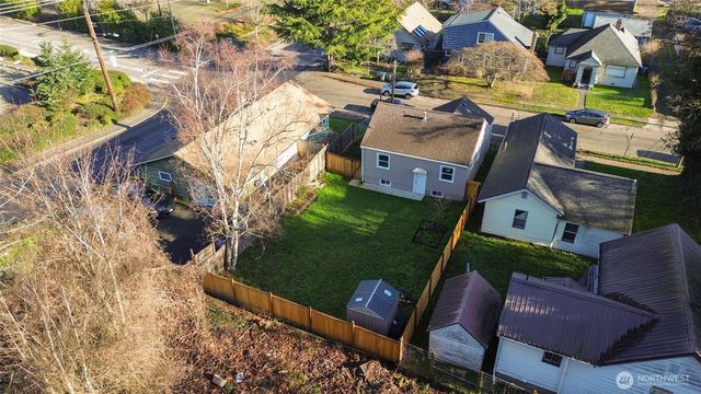 1229 Broadway Ave, Bremerton, WA 98337