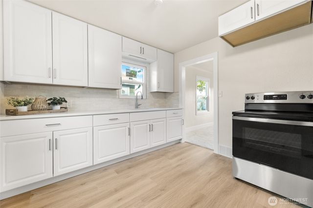 1229 Broadway Ave, Bremerton, WA 98337