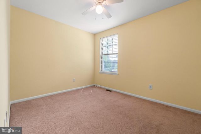 156 ST MORITZ, Sicklerville, NJ 08081