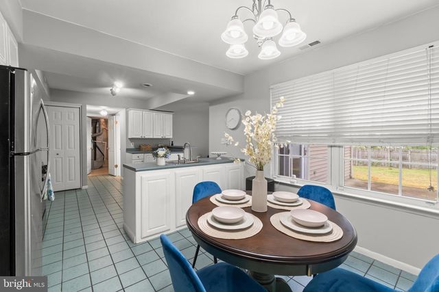 156 ST MORITZ, Sicklerville, NJ 08081