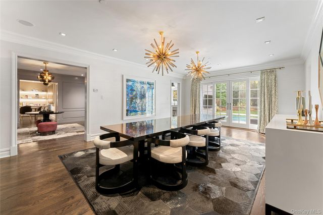 8 Richbell Road, Scarsdale, NY 10583