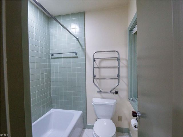 208 Washington Street ST, Portsmouth, VA 23704