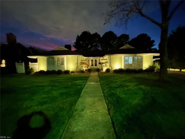 208 Washington Street ST, Portsmouth, VA 23704