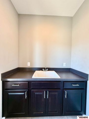 9400 S 29th Street, Lincoln, NE 68516