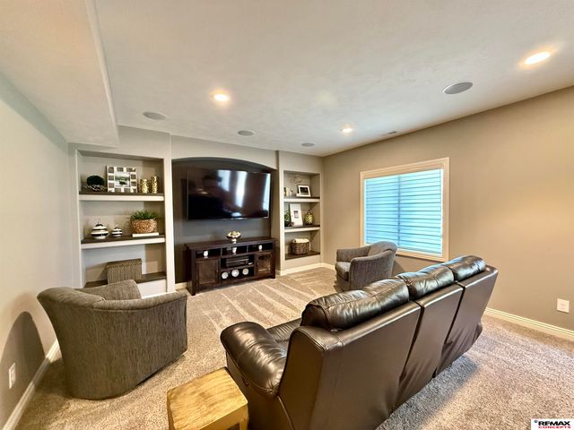 9400 S 29th Street, Lincoln, NE 68516