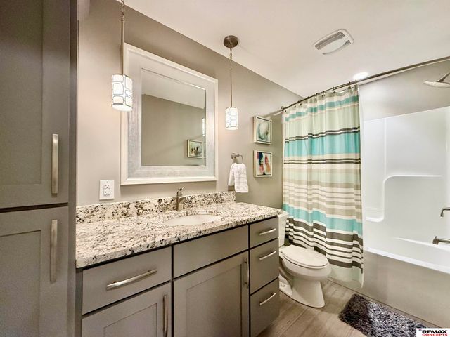 9400 S 29th Street, Lincoln, NE 68516