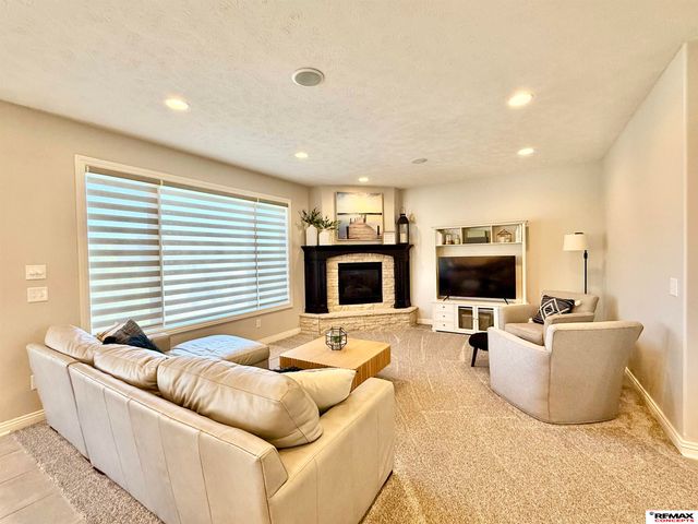 9400 S 29th Street, Lincoln, NE 68516