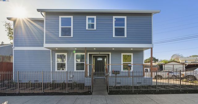 5729 Bancroft Ave, Oakland, CA 94605