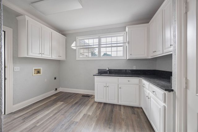 6272 Wells Circle, Springdale, AR 72762
