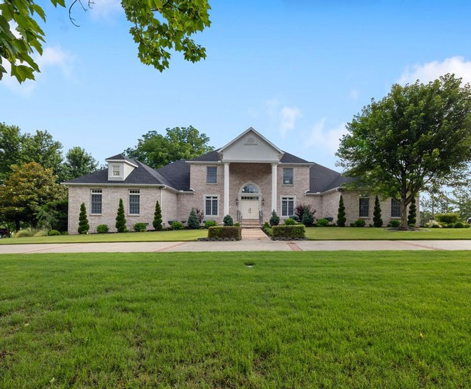 6272 Wells Circle, Springdale, AR 72762
